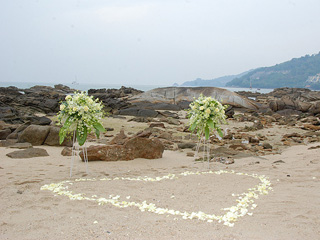 ビーチの挙式会場