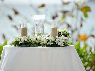 白で統一されたチャペル